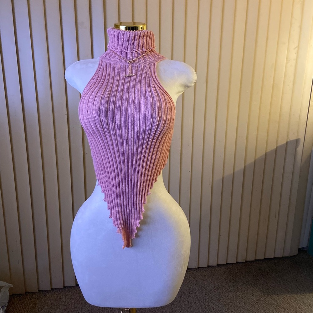 Mauve Ribbed Halter Top - Picture 2 of 4